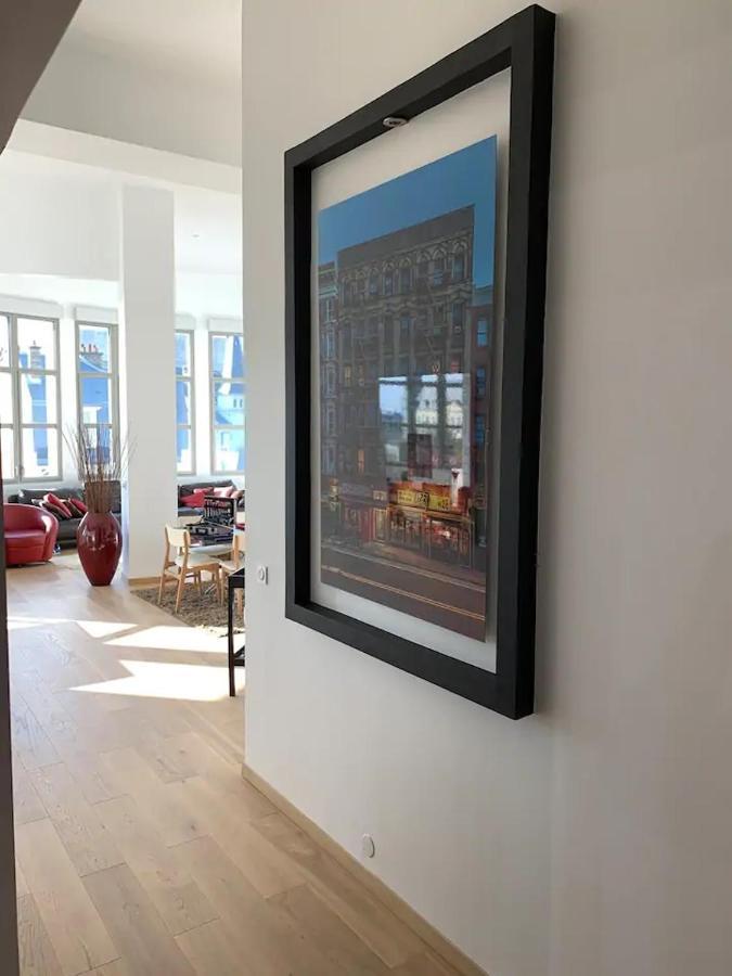 Апартаменты Loft Des Sacres - Vue Unique Sur La Cathedrale Реймс Экстерьер фото